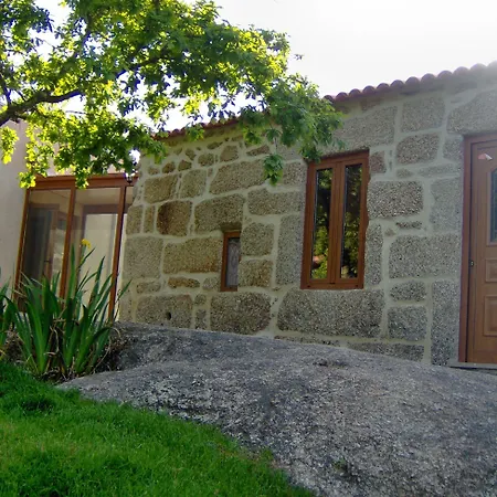 Hotel Paradise Is Real At Vale Martinho Rosa Santa Comba Dao